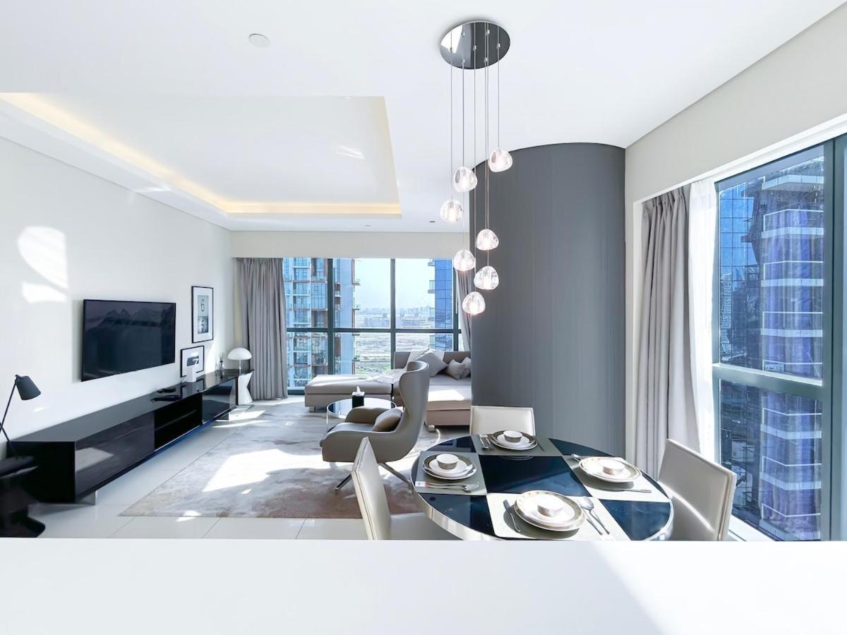 2br In Paramount Tower Lejlighed