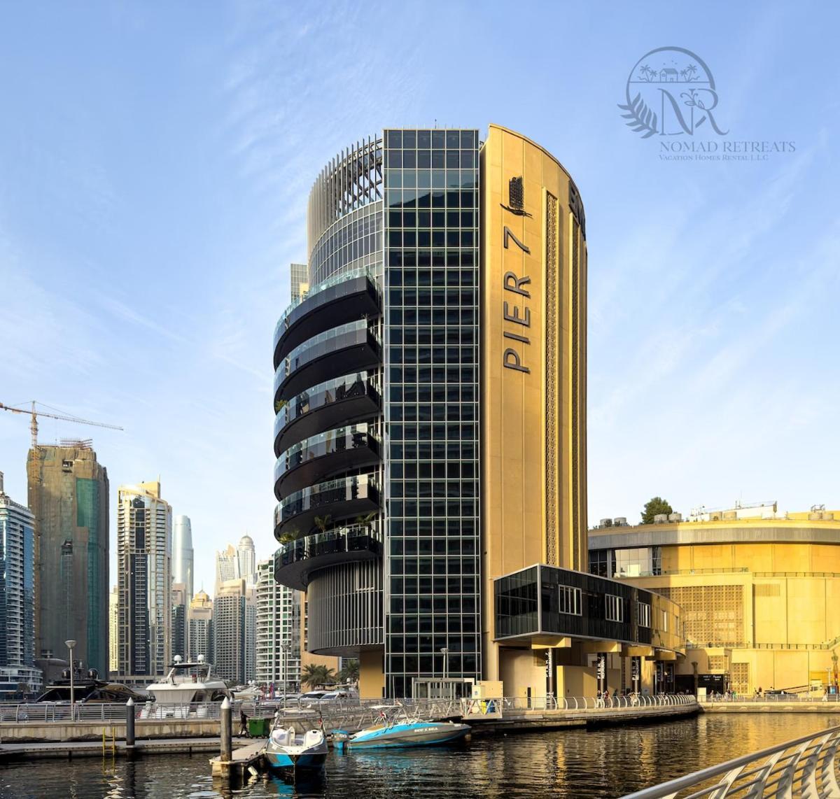 Nomad Retreats- Silverene Tower Marina View Apartamento Dubái