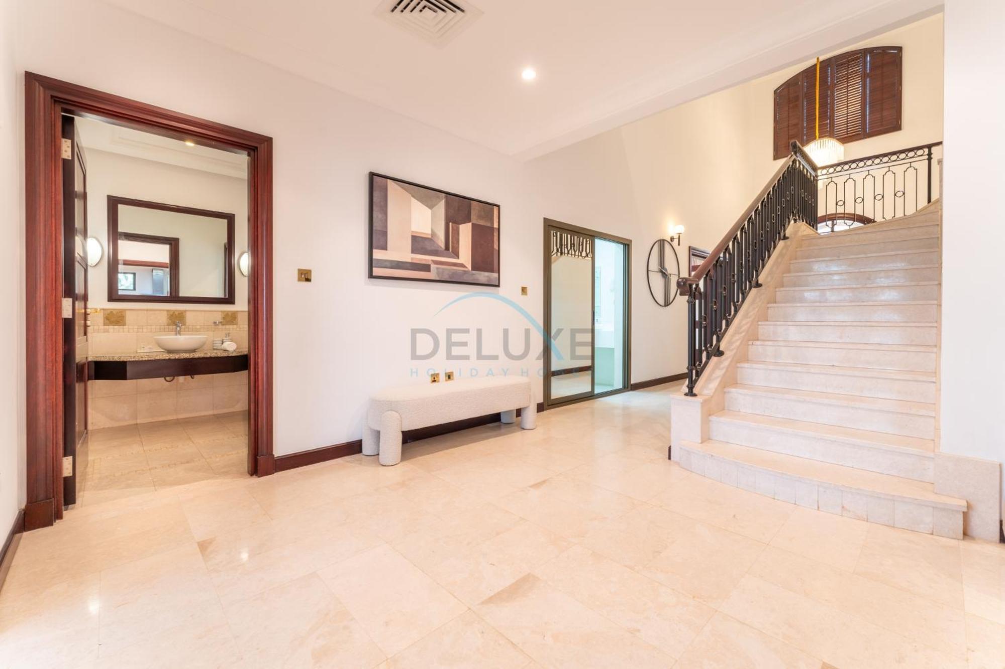 Beachfront 6br And Assistant's With Private Pool, Palm Villa, Palm Jumeirah By Deluxe Homes * Dubaï