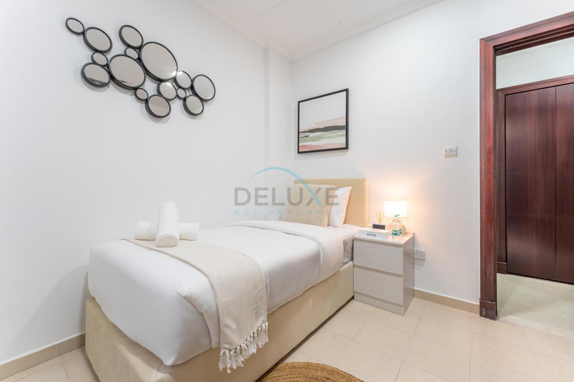 Beachfront 6br And Assistant's With Private Pool, Palm Villa, Palm Jumeirah By Deluxe Homes * Dubaï