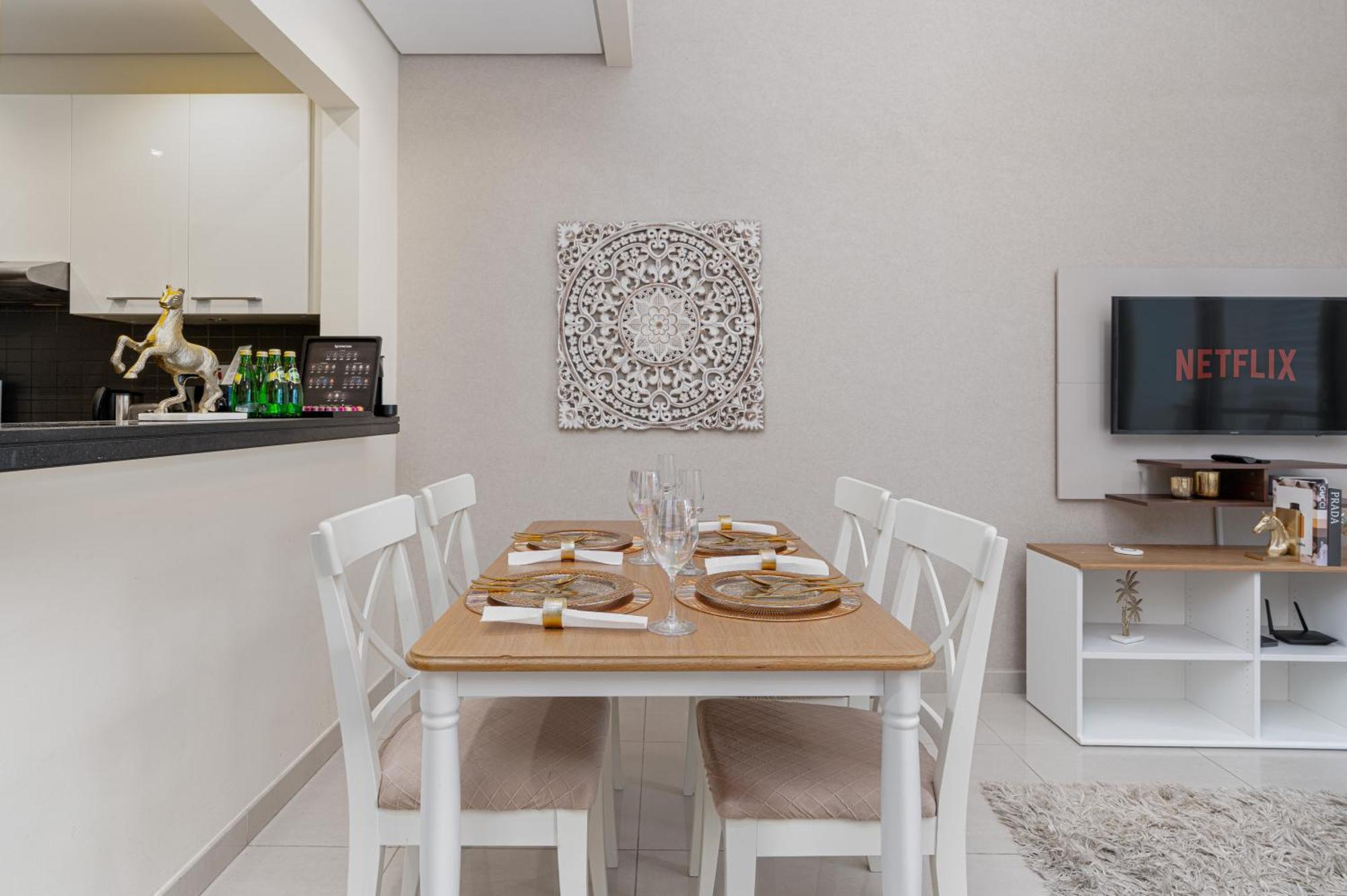 Silverene Towers - Of Choice Apartamento