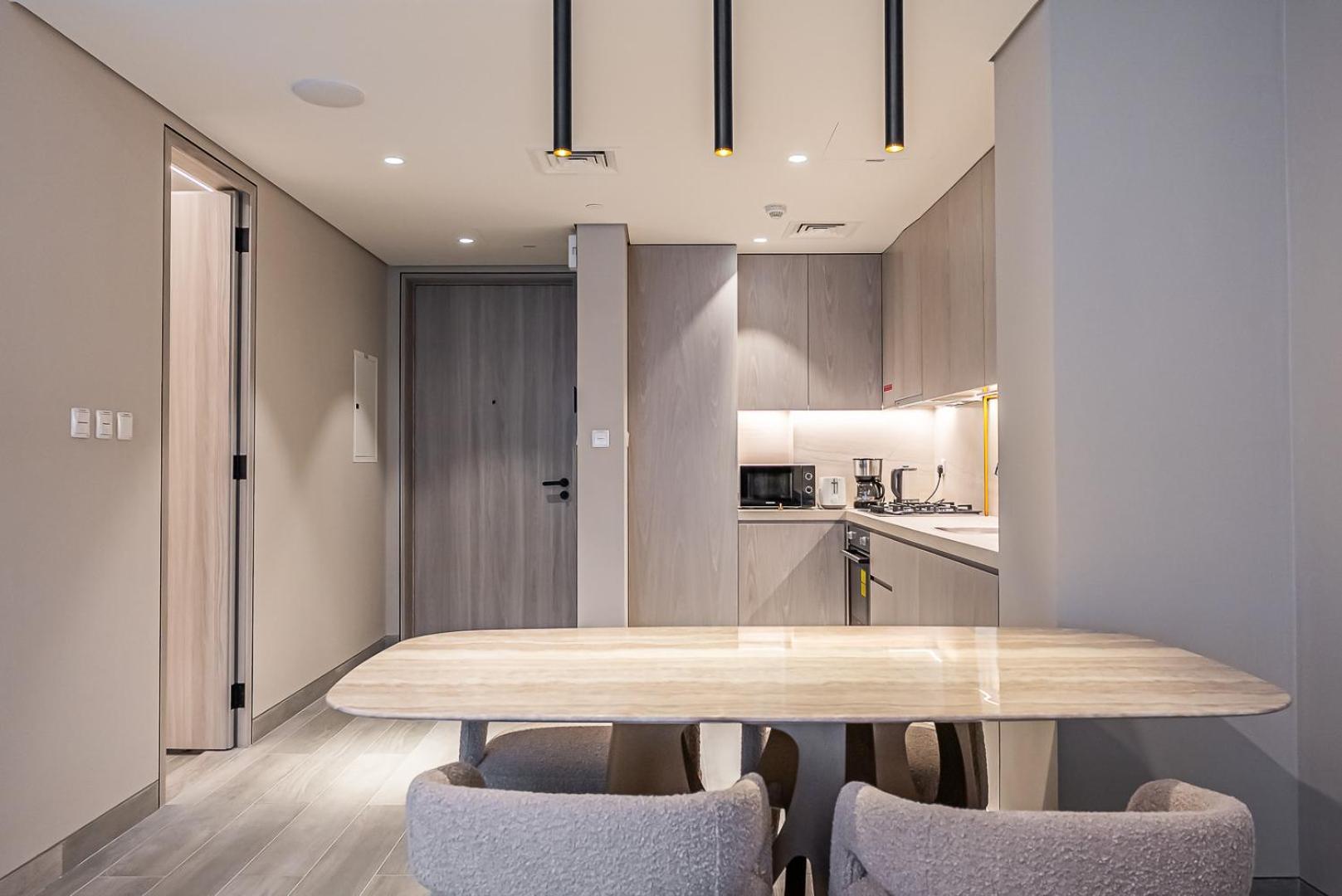 Luxurious 1 Bdr In Jvc Apartment *