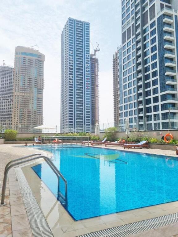 Appartement Views Stunning L 1 Min Walk To Metro *