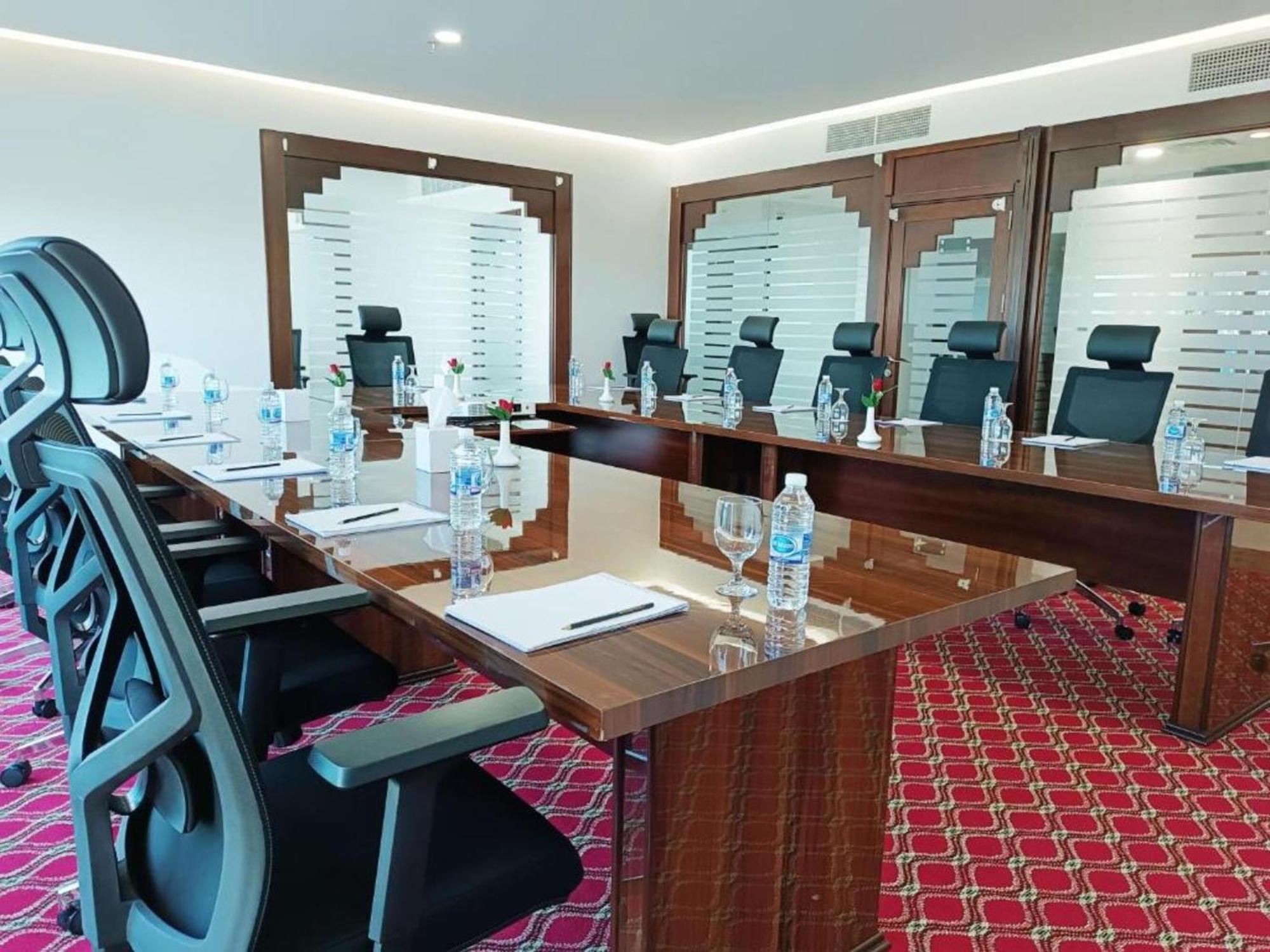 Hotel Emirates Grand Aparthotel