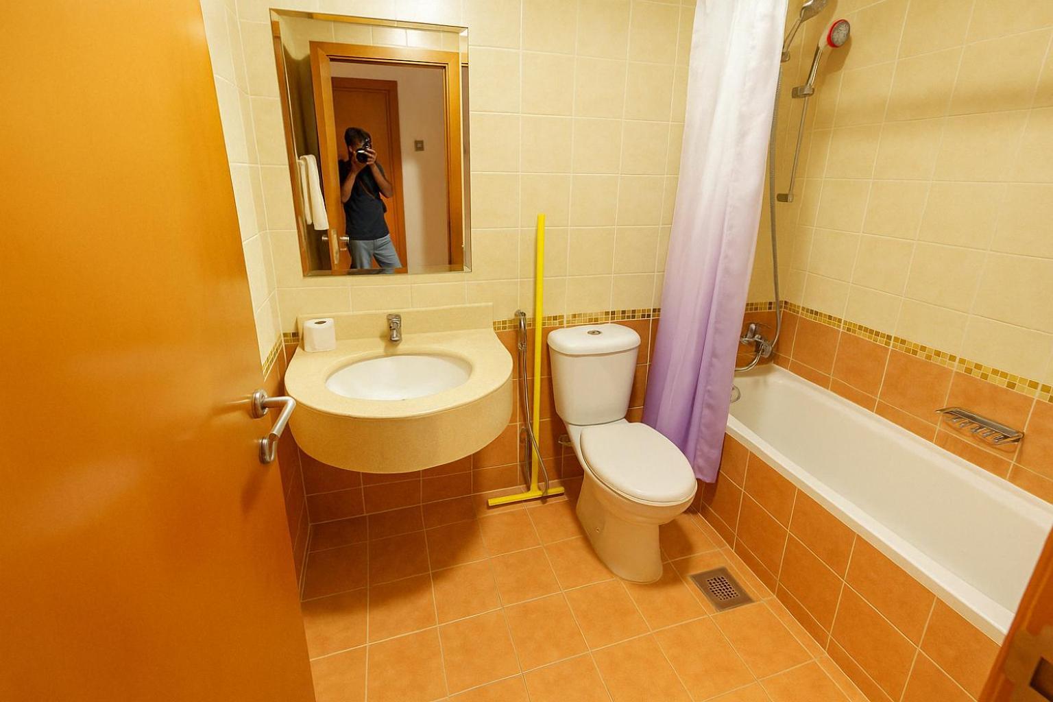 Privatunterkunft Deluxe For Rent At Marina View Towers Dubai