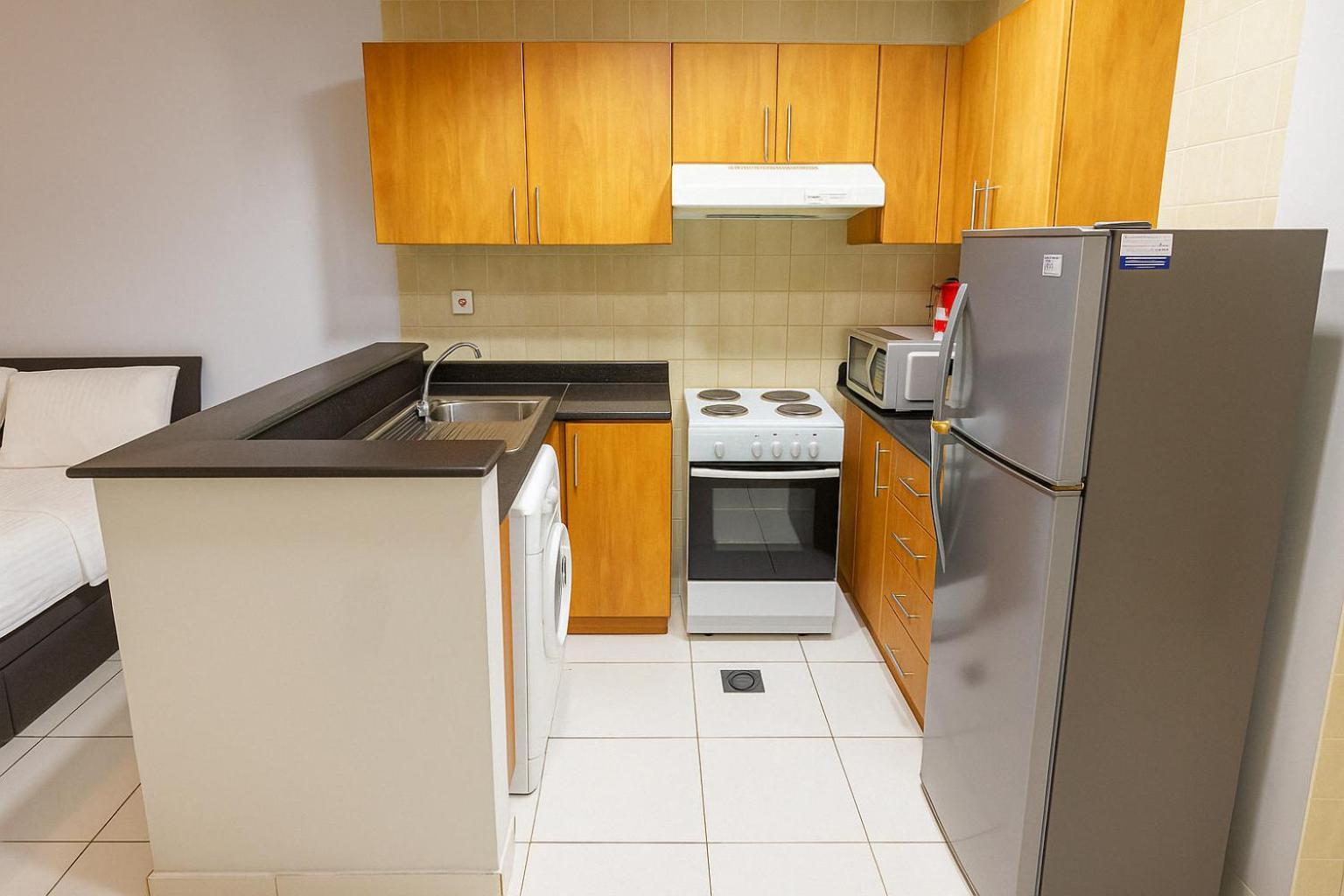 Deluxe For Rent At Marina View Towers Dubai