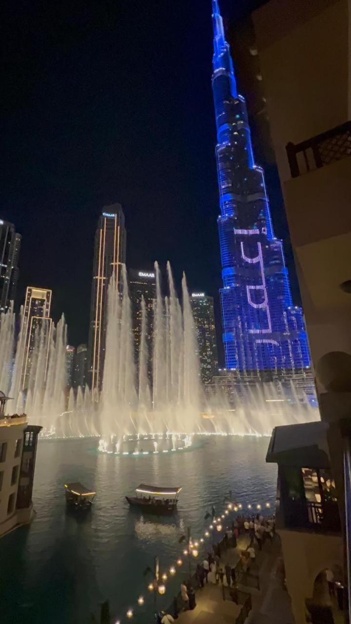 Full View Burj Khalifa And Fountains -souk Al Bahar- Dream View *