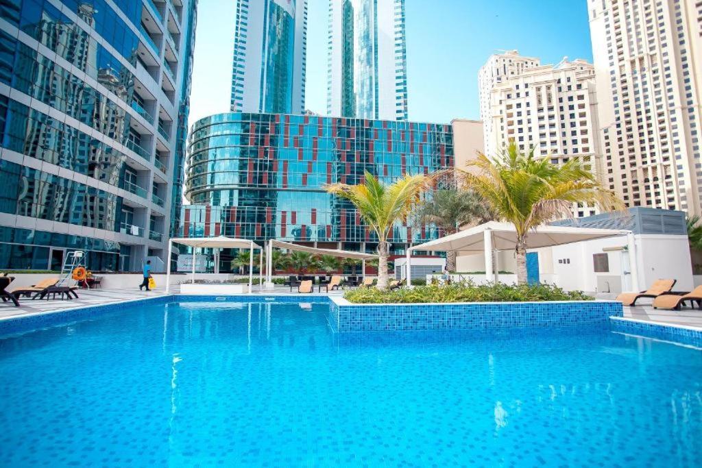 Delux Marina The Bay 5 Min Jbr & 3 Min To Tram Station Apartamento Dubái
