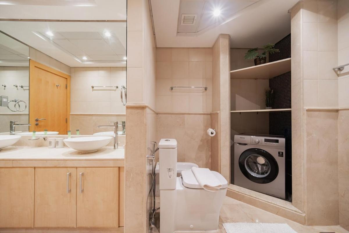 Your Private With Sea View & Crib - Palm 2br Dubaï
