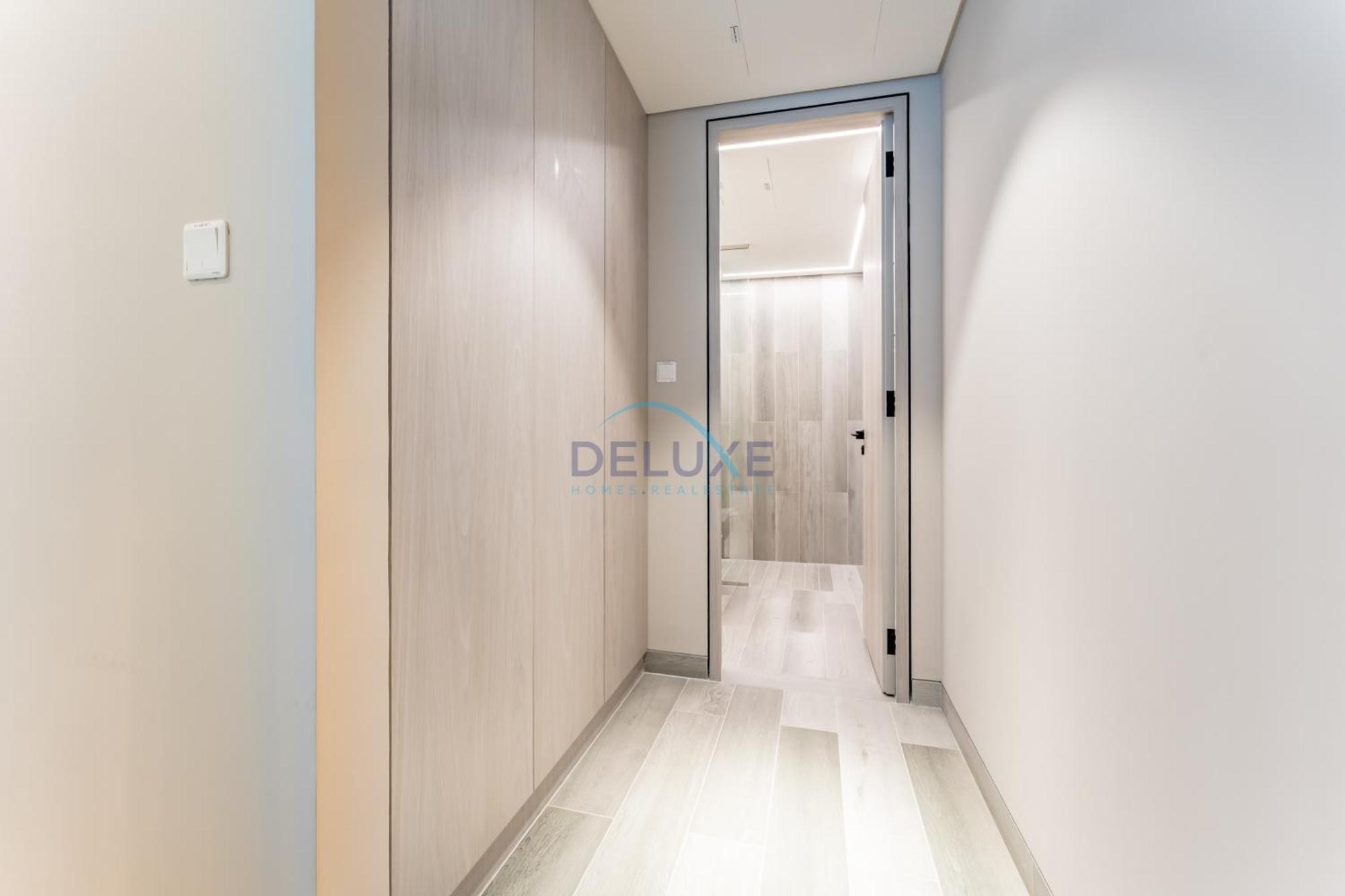 Apartament Views 1br With Balcony Near Mall, Concept 7 Residences, Jumeirah Village Circle By Deluxe Homes Dubai