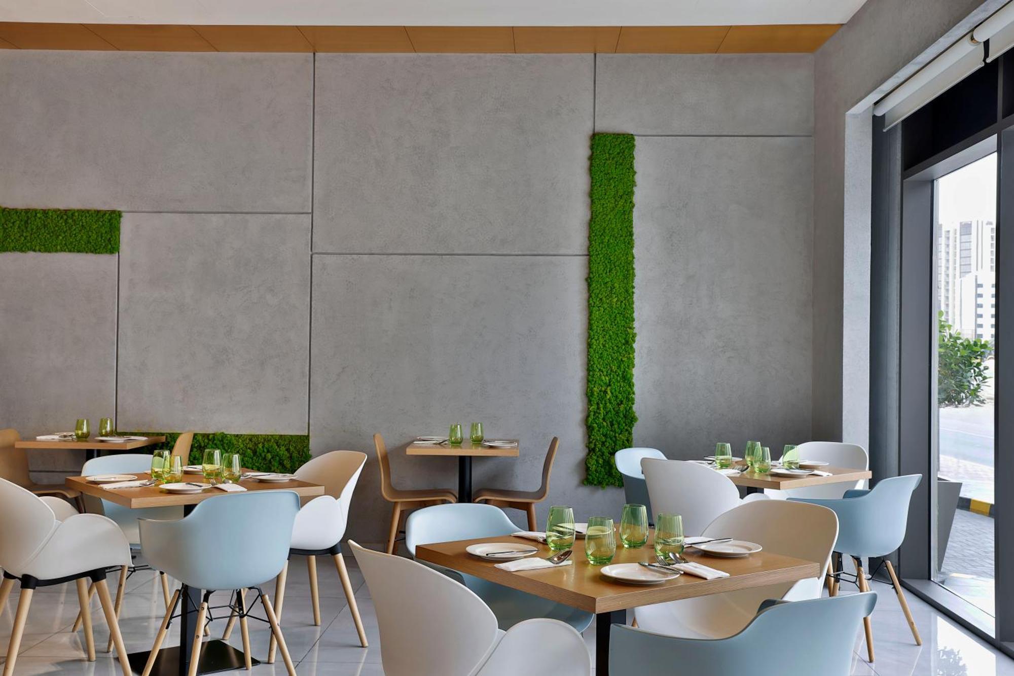 Hotel Element Al Jaddaf, 5*