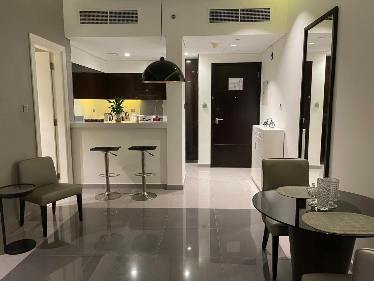Apartment Damac Majestine Vip - Manzar Holiday Homes