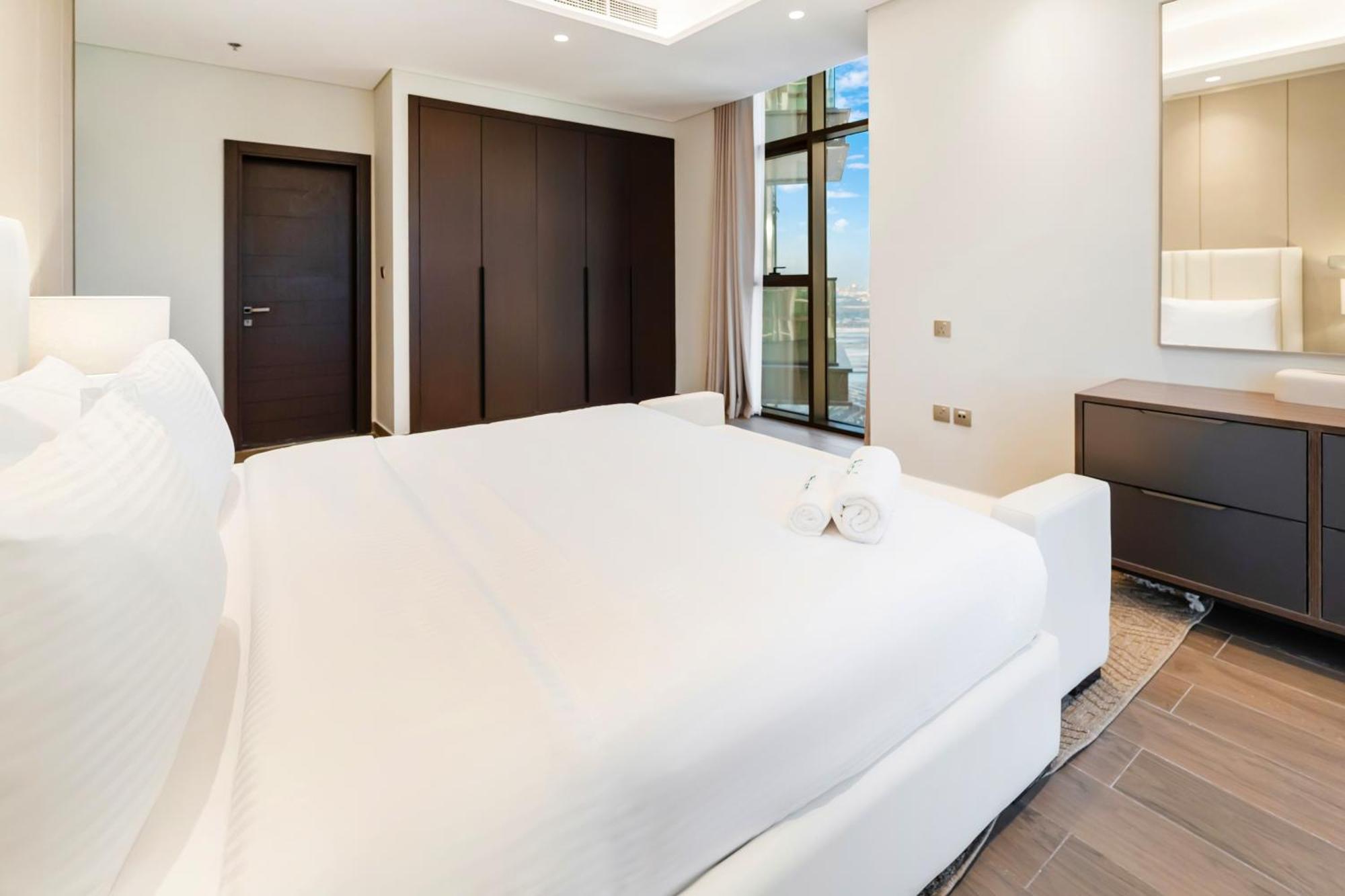 Fam Living - Stylish 2br With Scenic Meydan View Appartement *