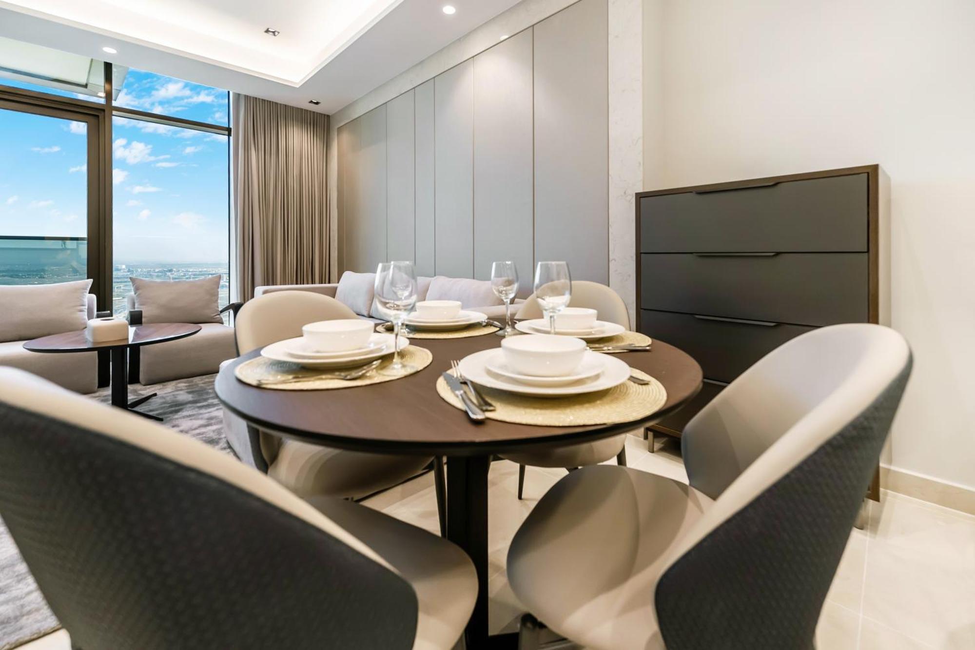 Fam Living - Stylish 2br With Scenic Meydan View *