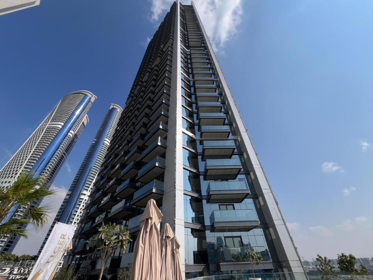 Appartement Fam Living - Stylish 2br With Scenic Meydan View
