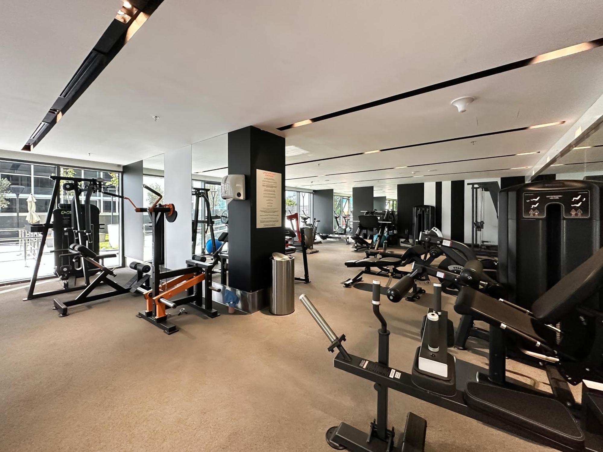 Trophy-elegant Living With A Touch Of Earth Apartment Dubai