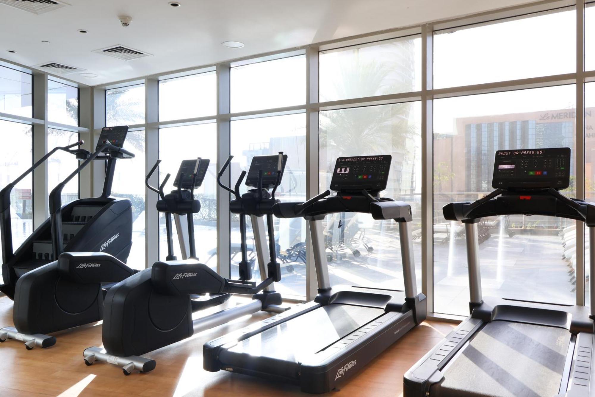 New Renovated Stylish 1 Bedroom View 73 Floor * Dubai