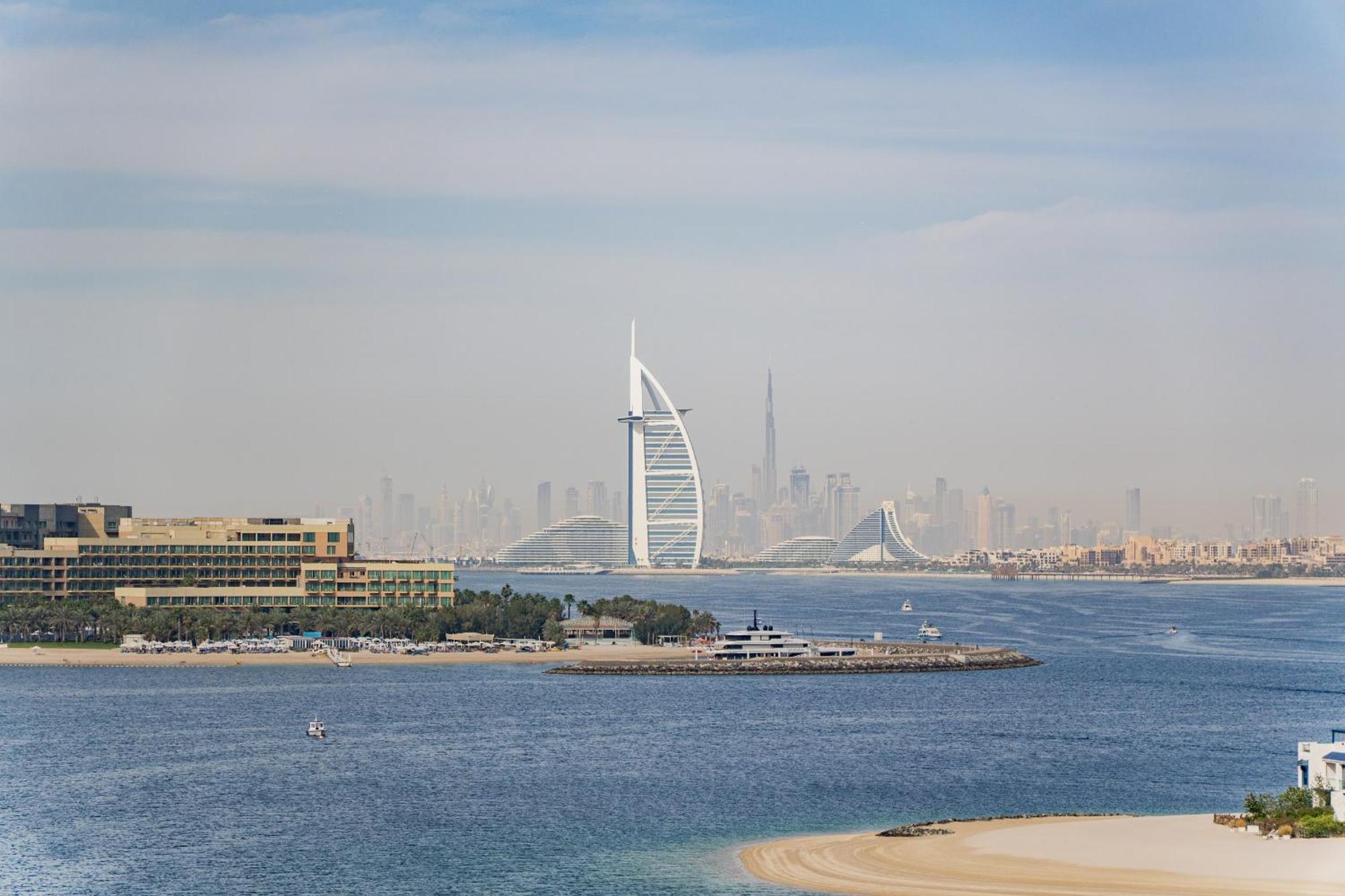 Your Private With Sea View & Crib - Palm 2br Appartement Dubaï