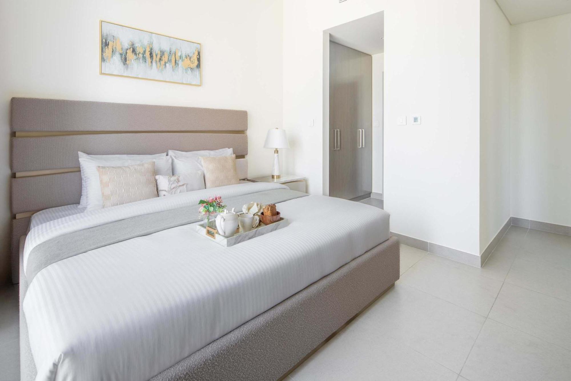 Frank Porter - Tower 1 Apartamento *
