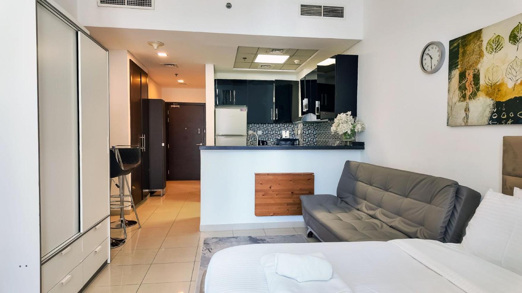 Apartamento Silk Valley - Furnished Close To Dubái