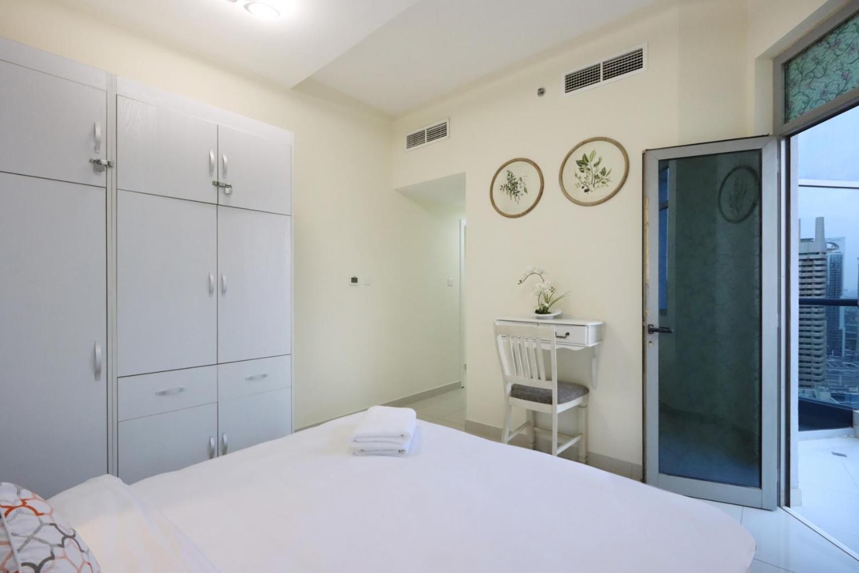 Livbnb-3b With Marina Views, Near & Marina Mall Apartamento Dubái