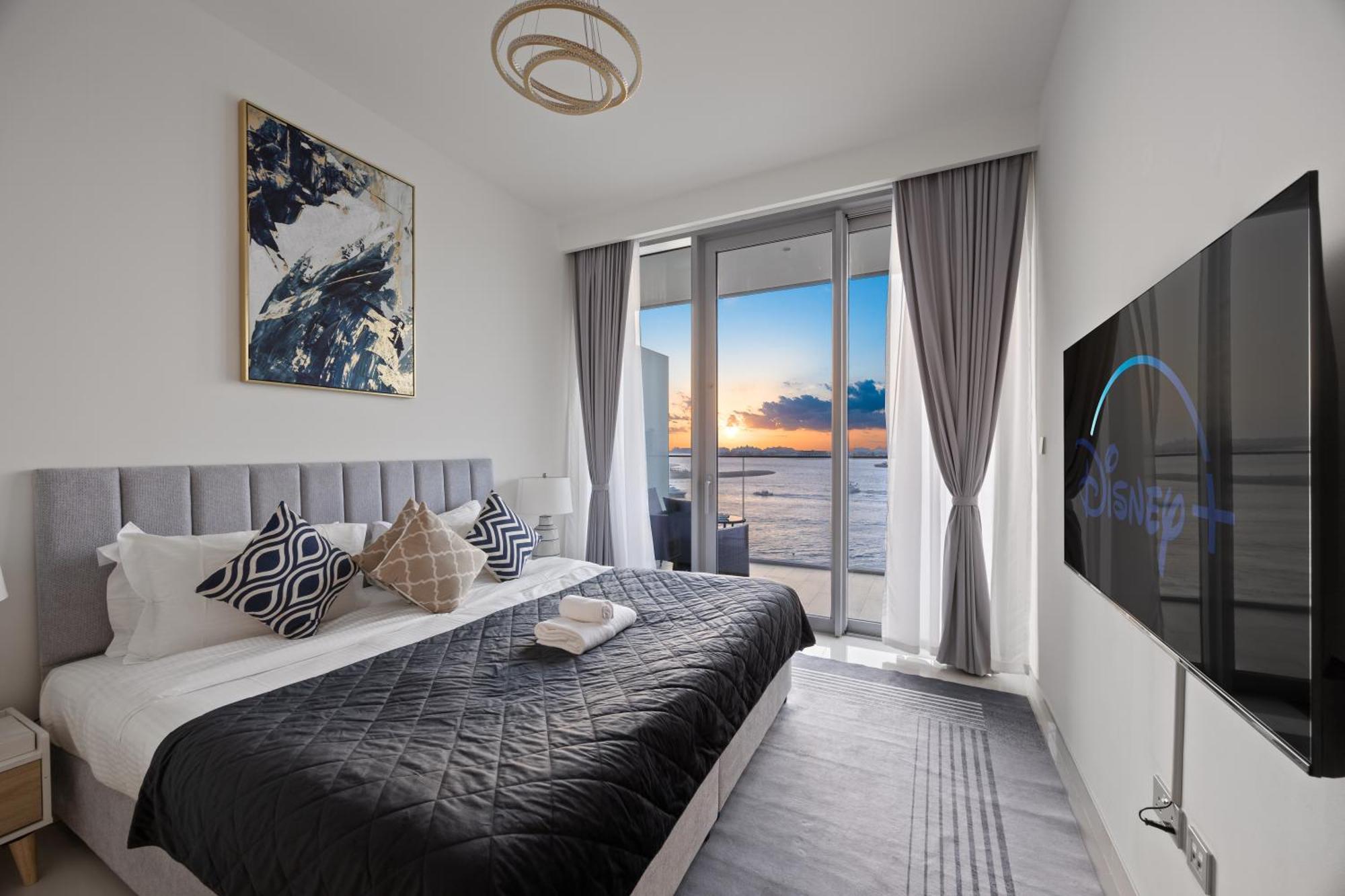 Apartament Your Luxury Beachfront Living