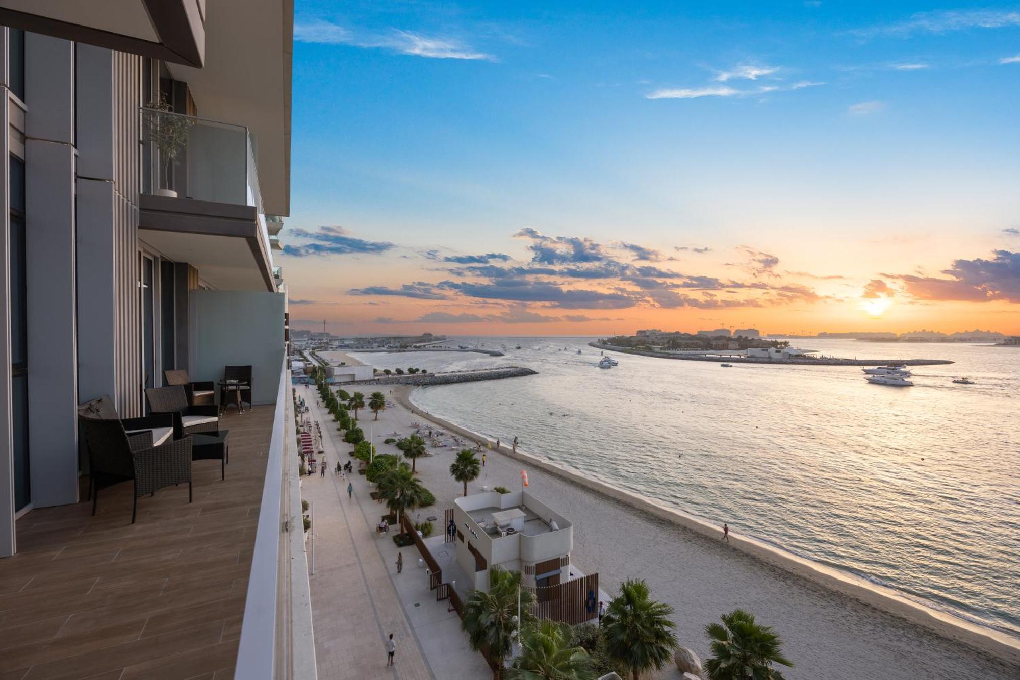 Apartament Your Luxury Beachfront Living Dubai