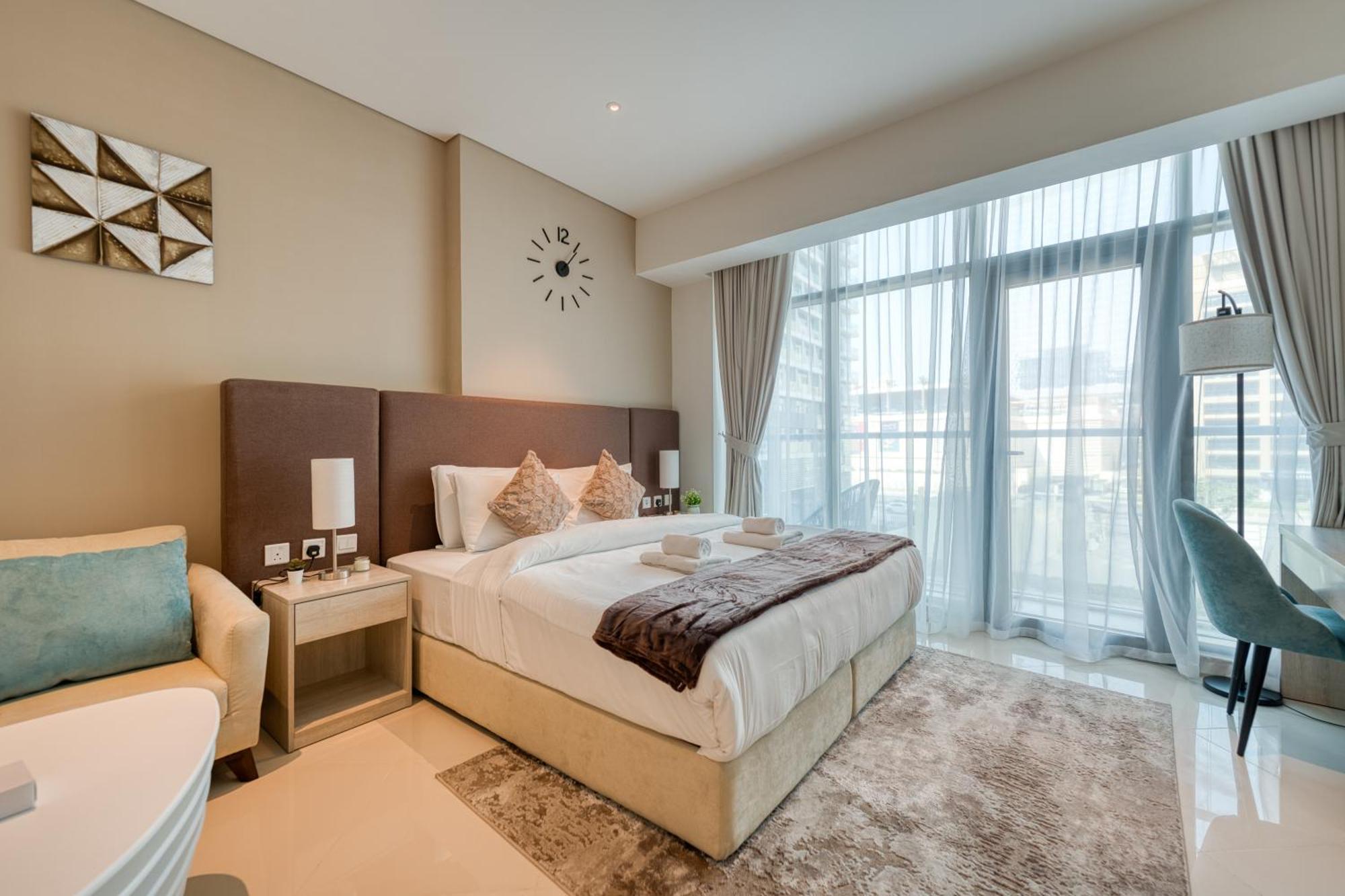 Beachfront Right By Nakheel Mall *