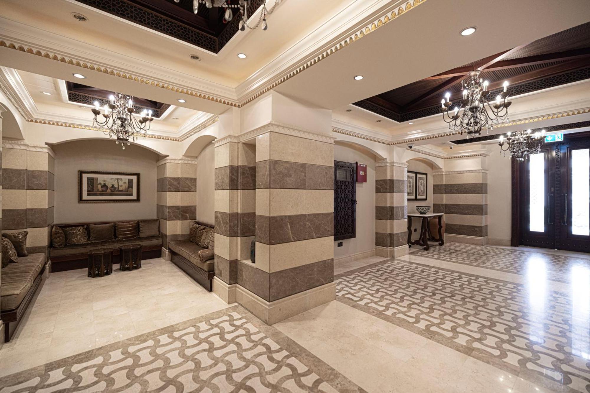 Luxury 2br In Downtown Burj Khalifa View Walk To Mall By Aya Boutique