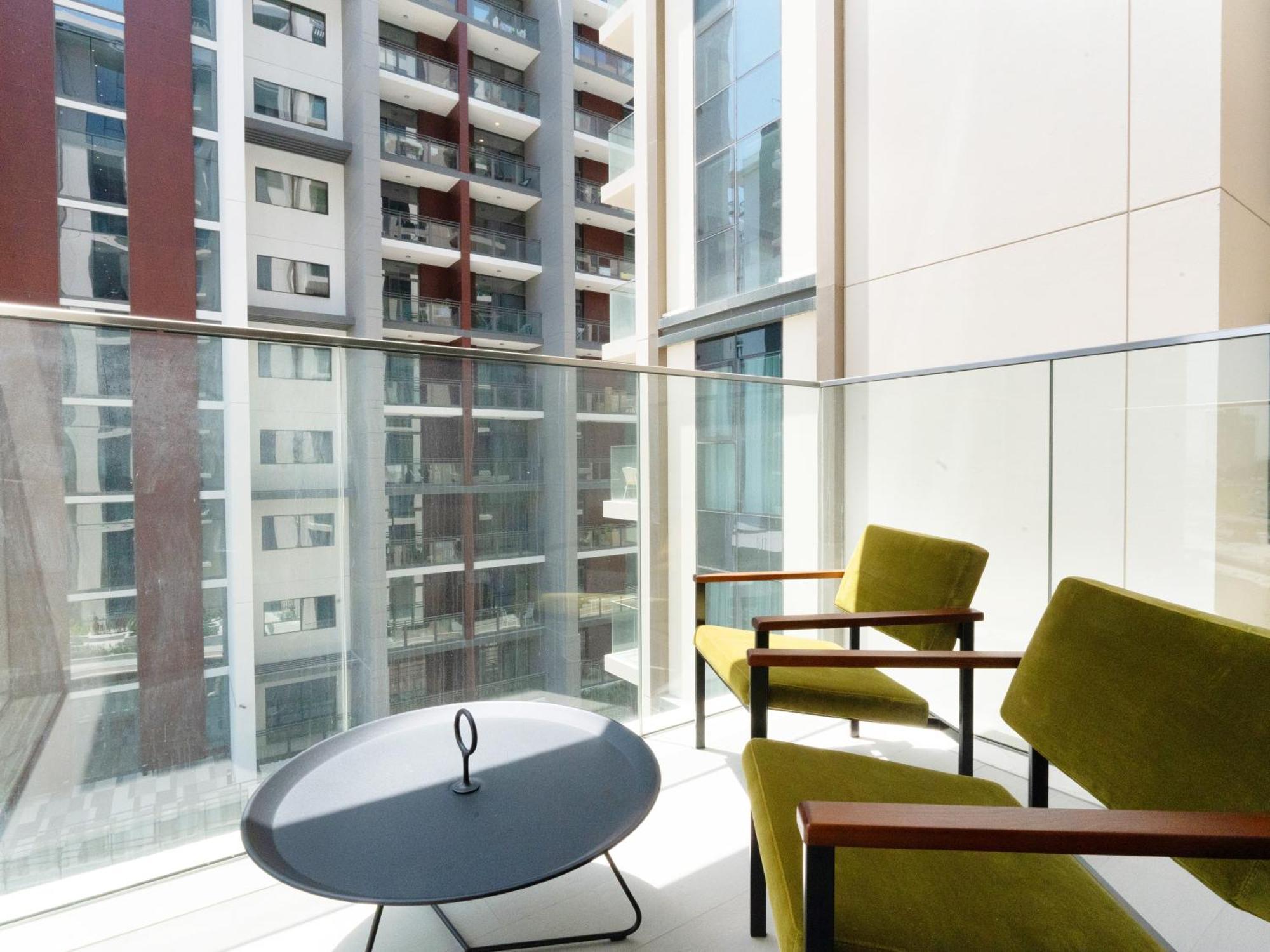 Aesthetic 1br-unit At Berkeley Palace Apartment