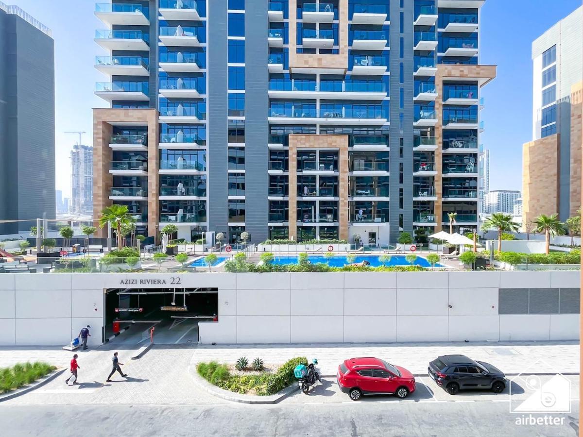 Apartment Urban Charm With Balcony In Azizi Riviera
