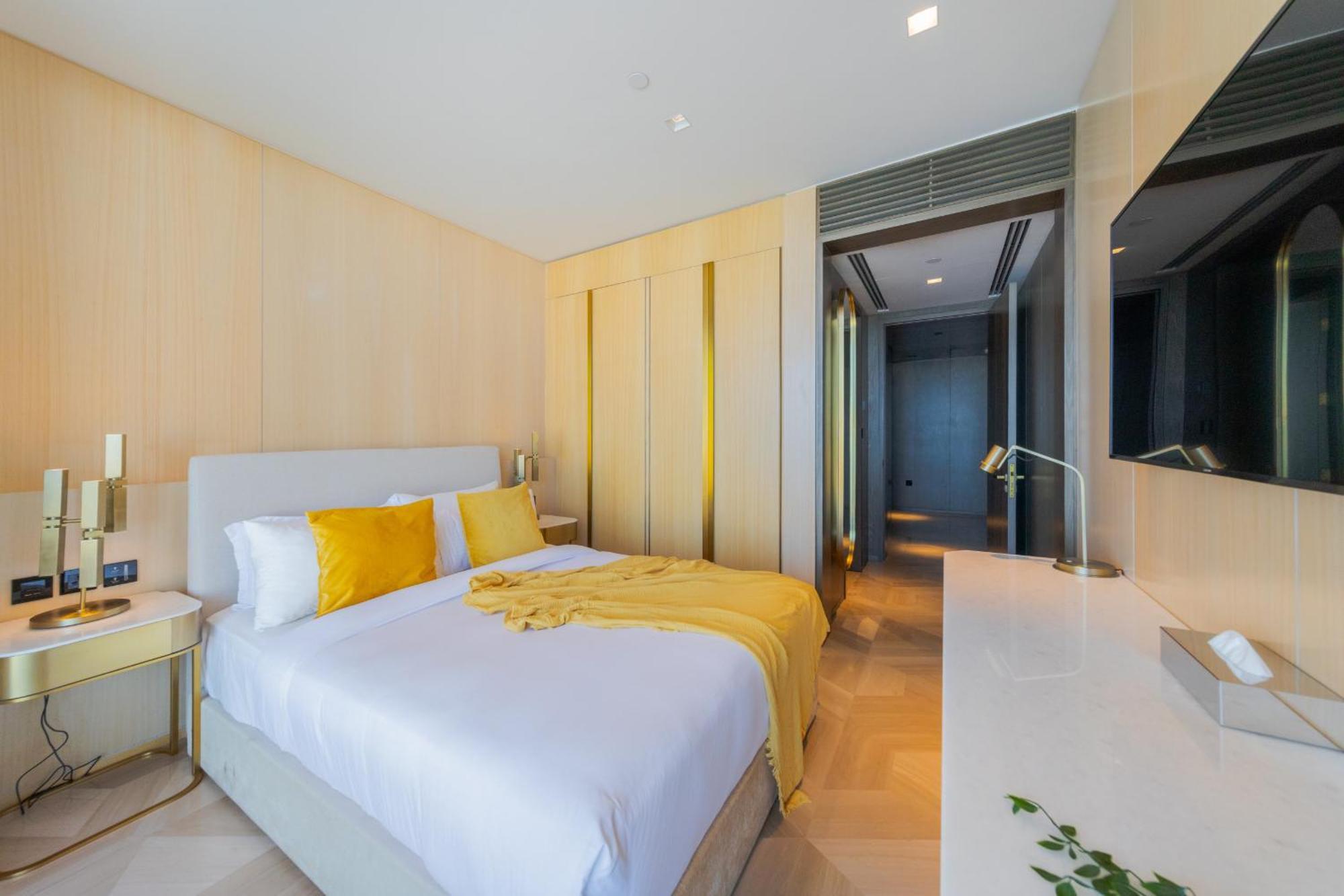 Eden's Homes & - Five Palm Residences Apartamento *