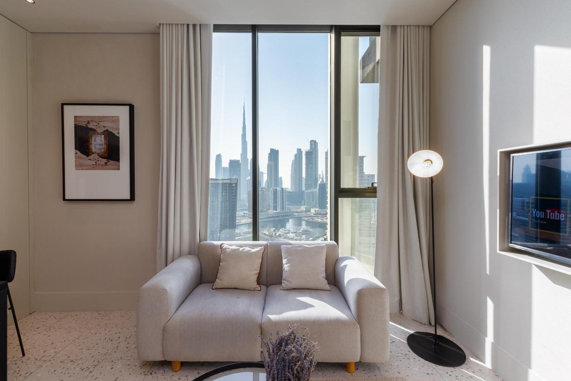 Upside Living, Burj Khalifa View, Business Bay - Mint