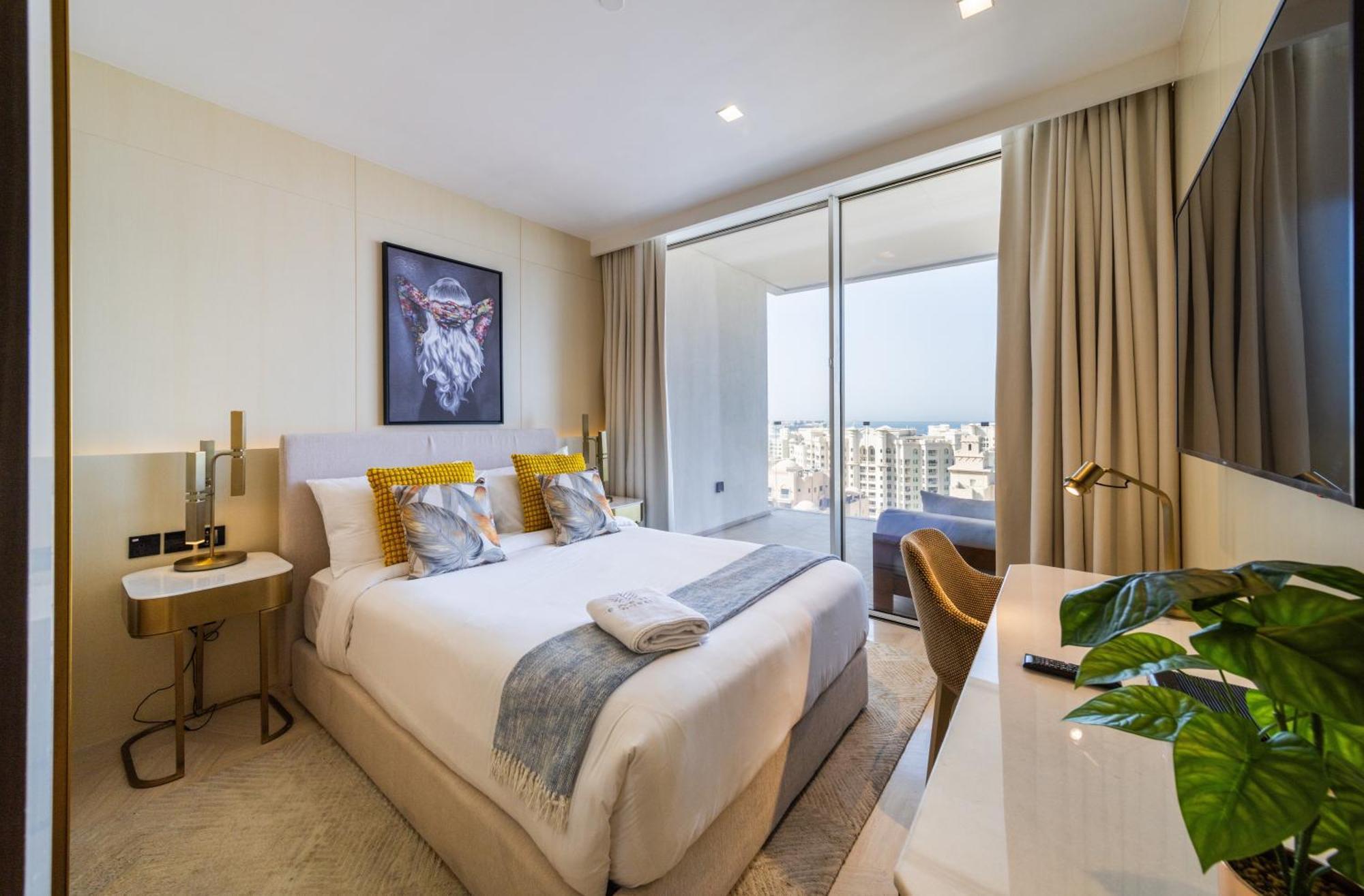 Eden's Homes & - Five Palm Residences *