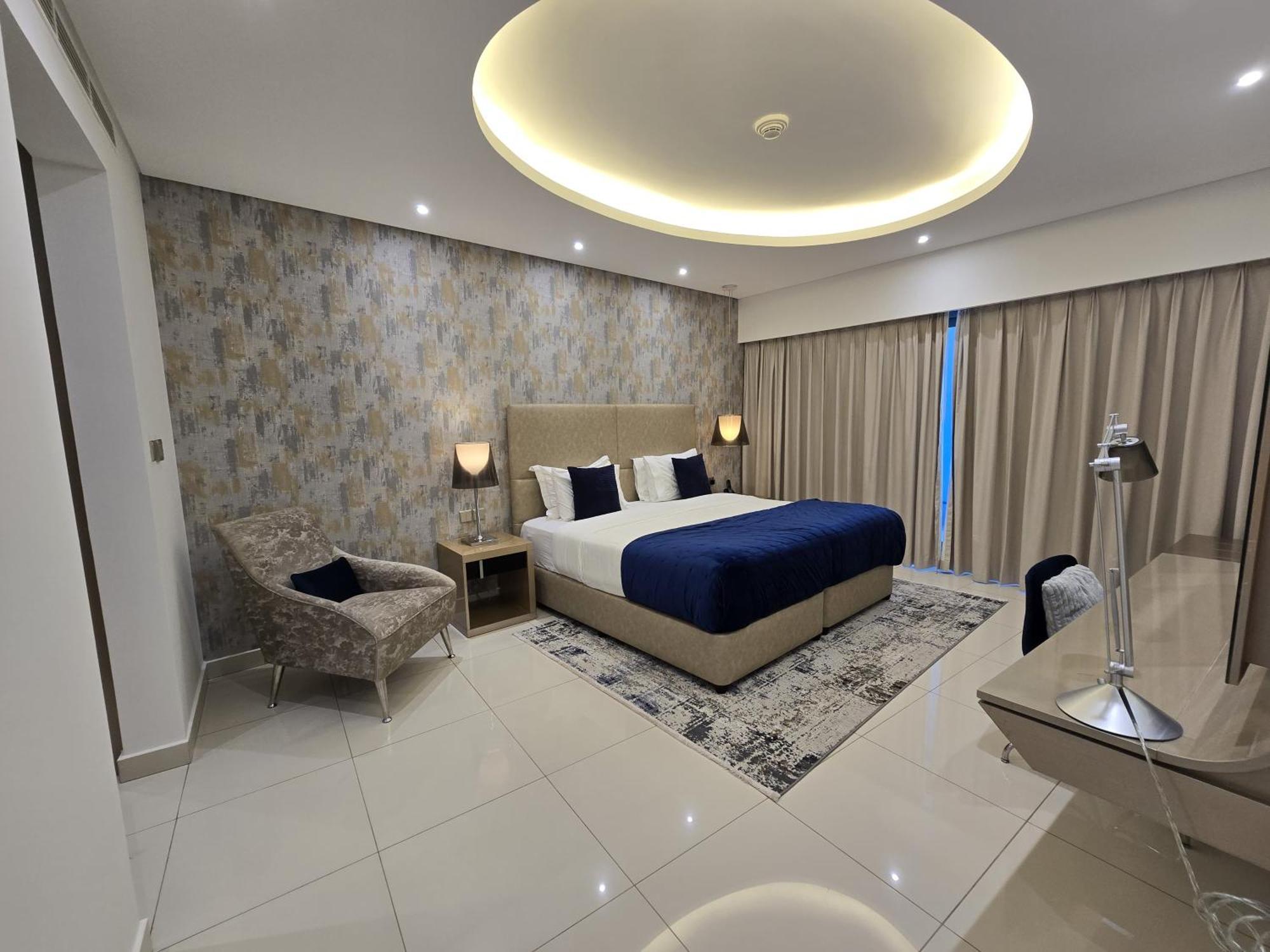 Apartahotel Quill At Paramount Towers 3 Bedroom Creek View *