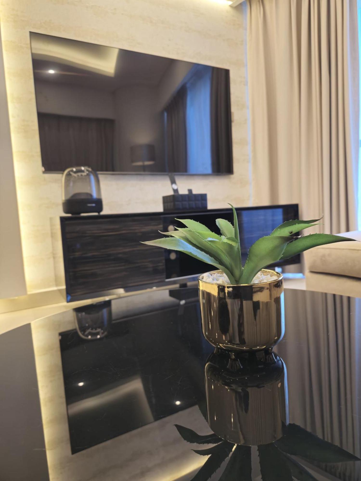 Quill At Paramount Towers 3 Bedroom Creek View Apartahotel Dubái