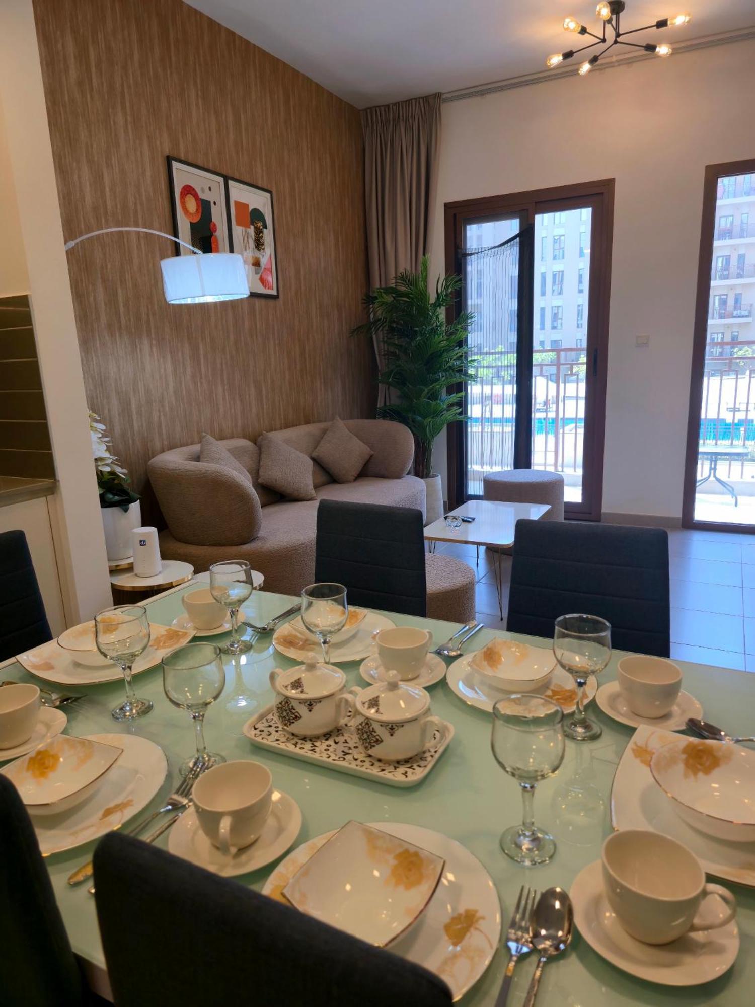 Bareez Bliss Retreat Elegant 2br With Balcony, Pool & Park View * Dubai