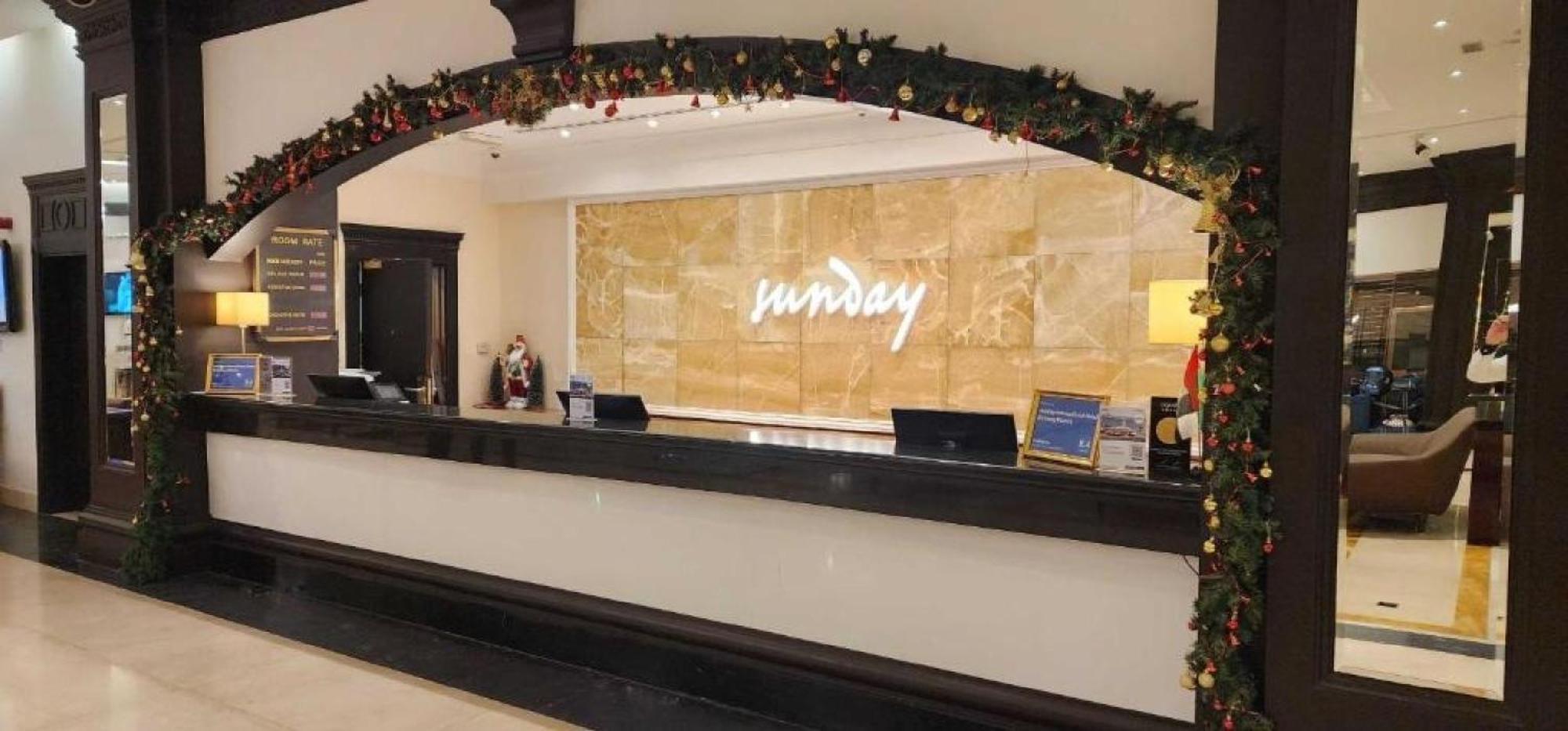 Dancenter Luxury International