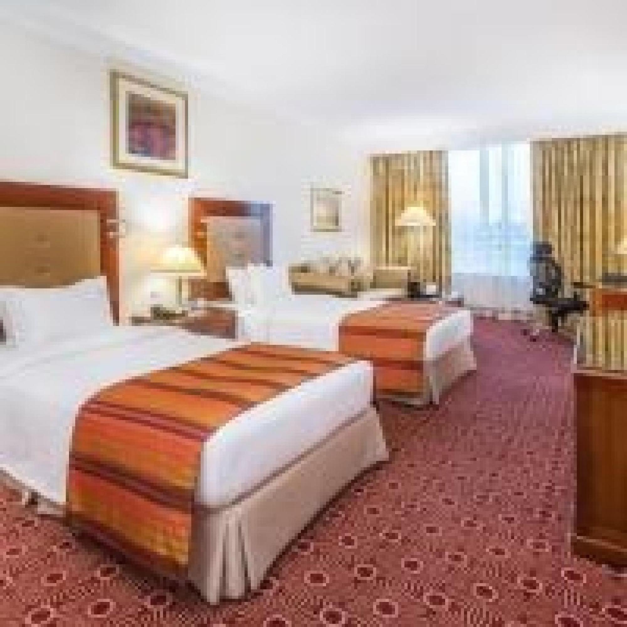 Dancenter Luxury International Hotell Dubai