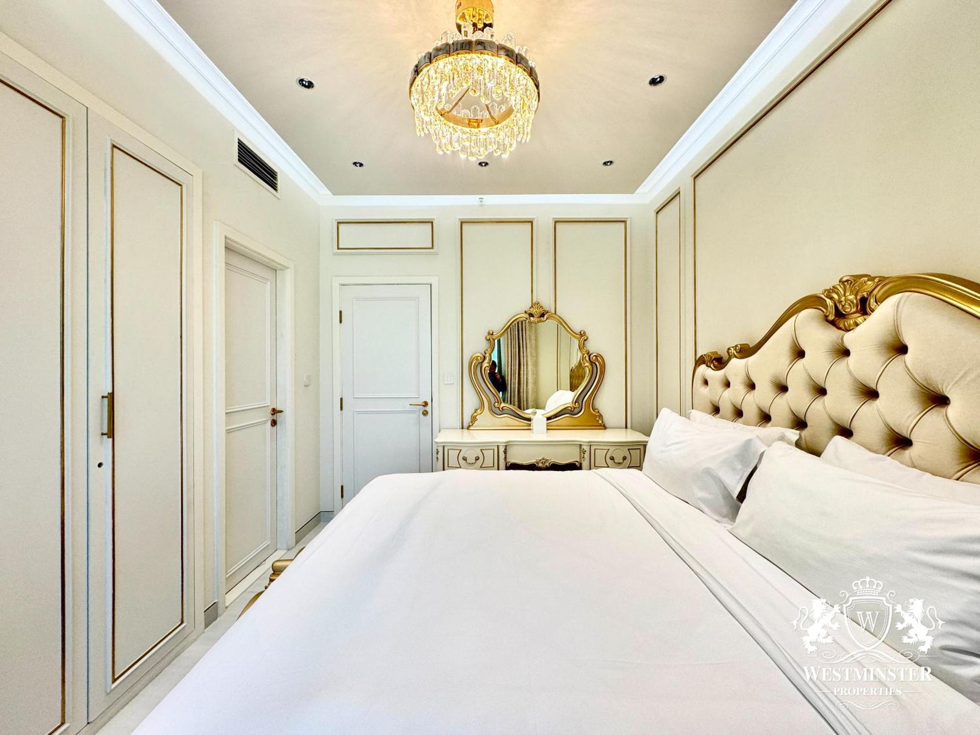 Westminster Burj Residences Apartemen