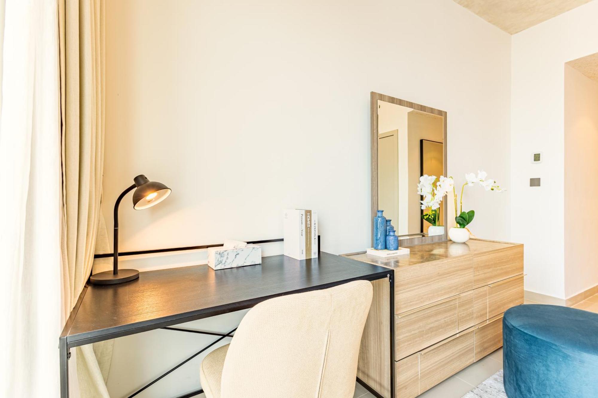 Luxury - Private Jacuzzi - Infinity Pool - Marina & Sea Views - High Floor - Upgraded - Designer - Squash Apartamento Dubái