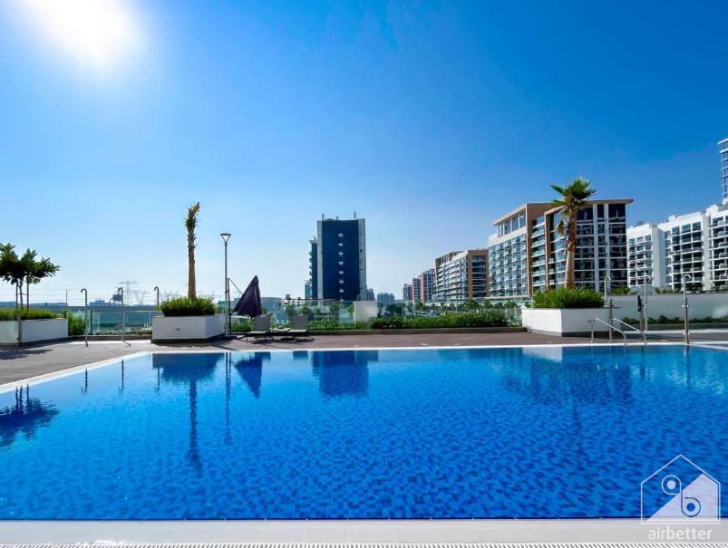Charming Azizi Rivera With Balcony Apartment Dubai