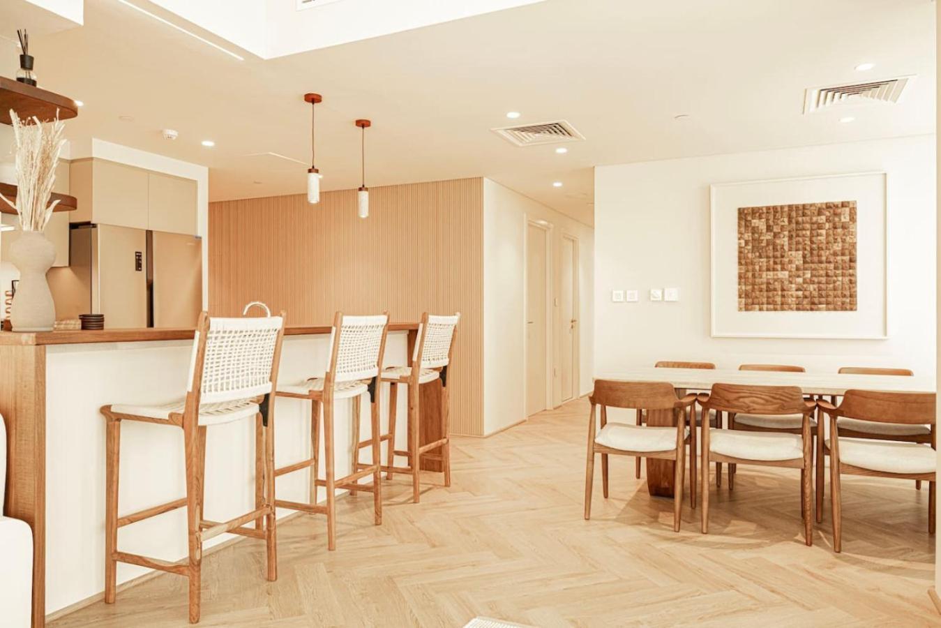 Seraya Residence 5 - 4Bdr - Burj Views - Private Jacuzzi *