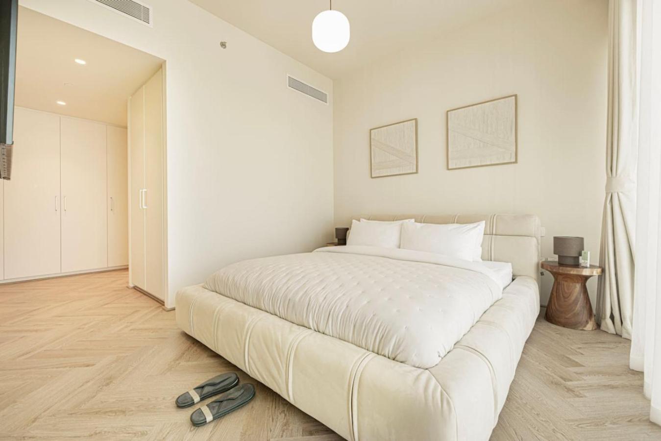 Seraya Residence 5 - 4Bdr - Burj Views - Private Jacuzzi *