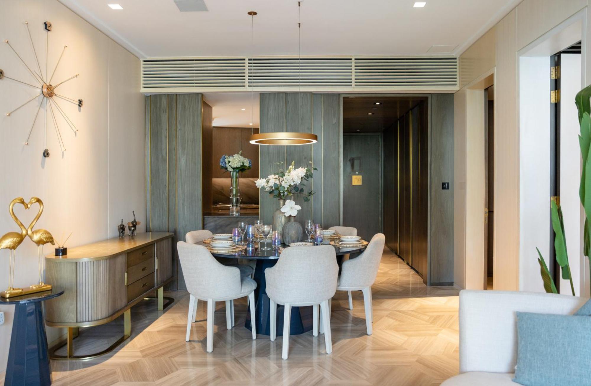 Eden's Homes & - Five Palm Residences * Dubai
