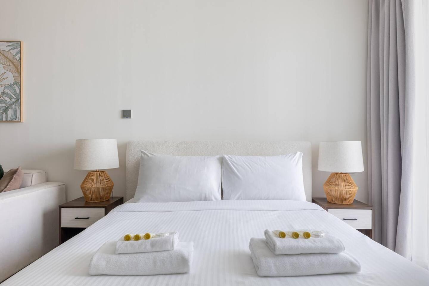 Ahad Residences Skyline In Business Bay *