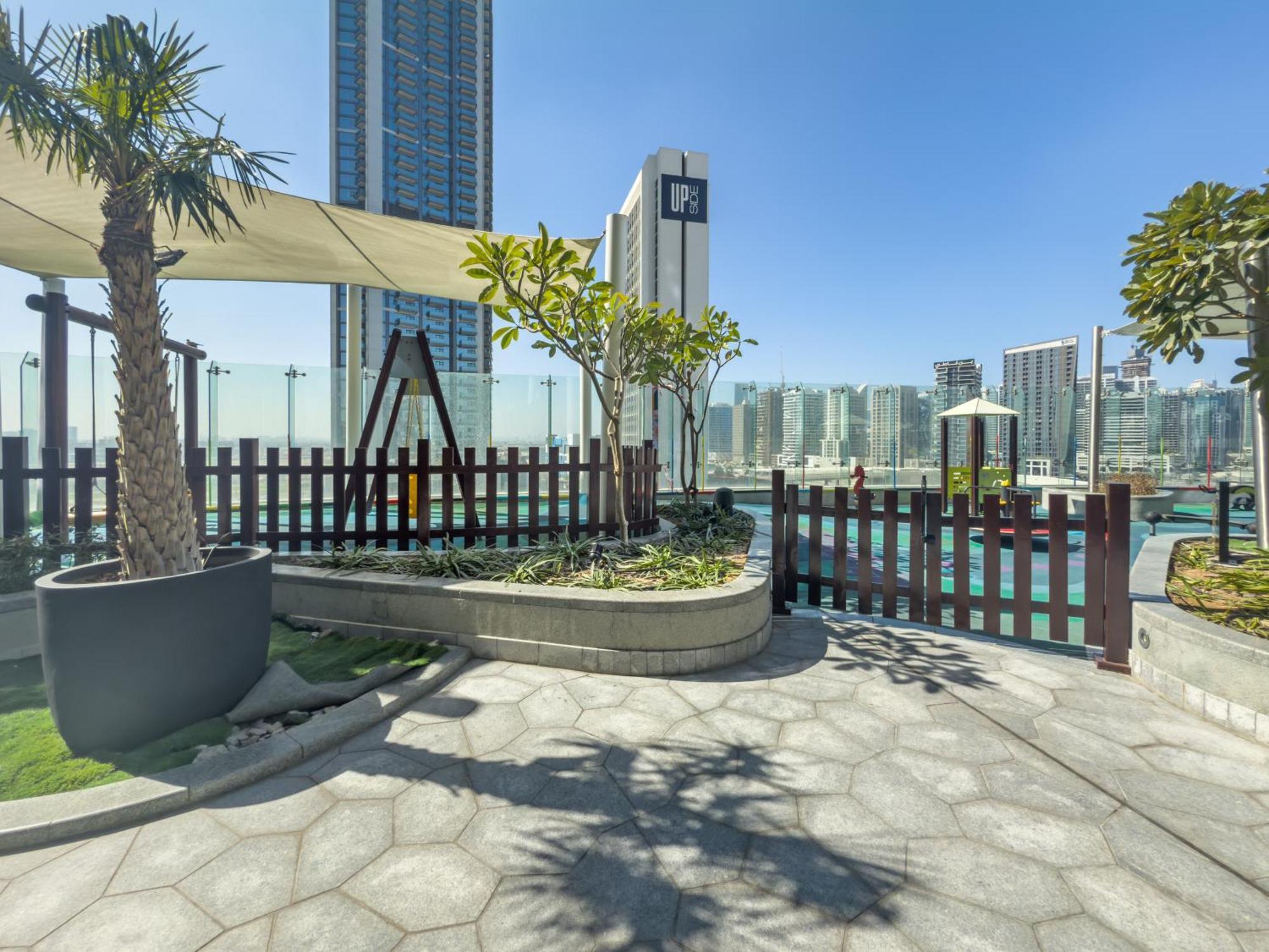Luxurious 1br W & Pool, Sauna & Gym Near Burjkhalifa Apartment