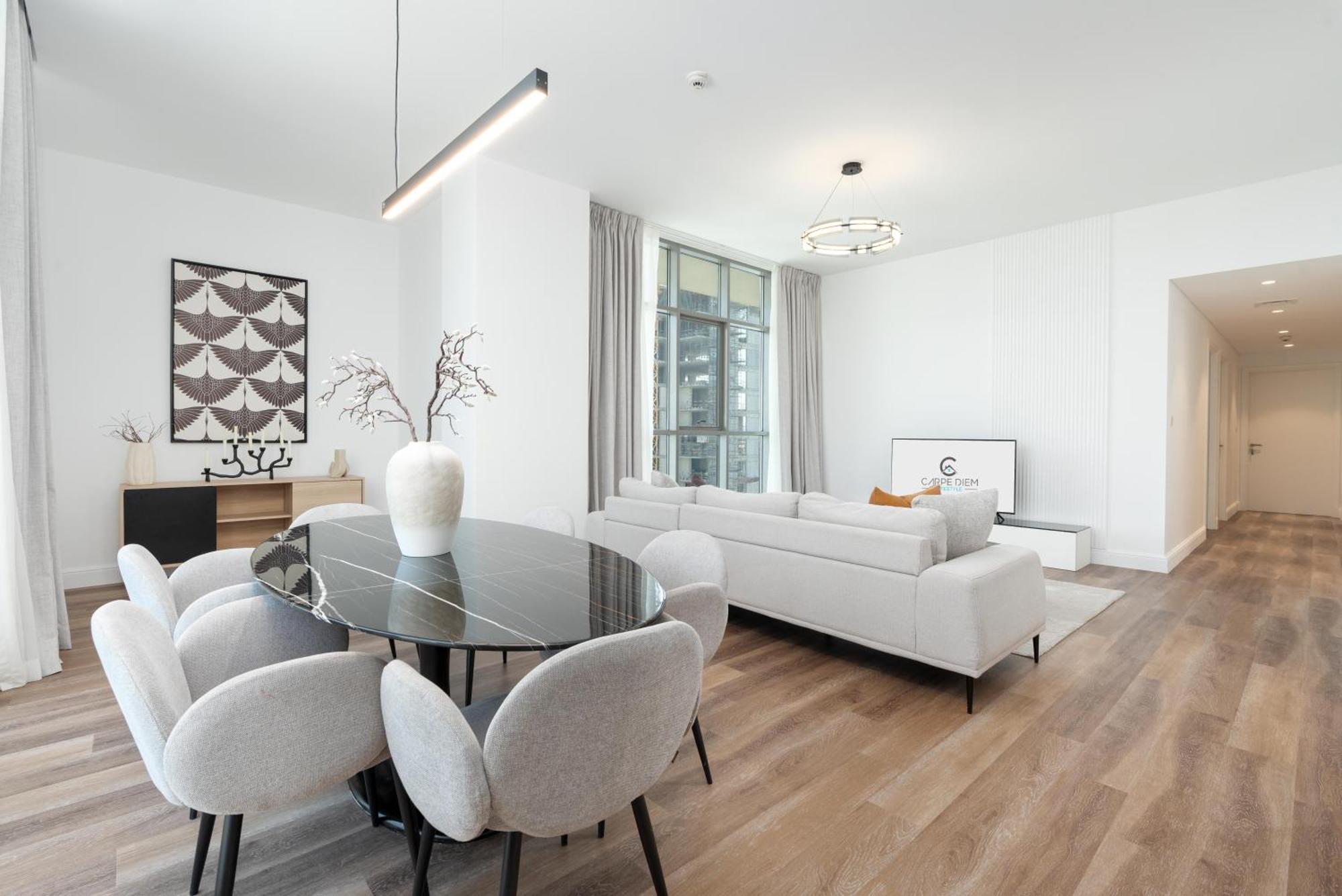 Apartment Modern Three Bedroom Private Study Dubai