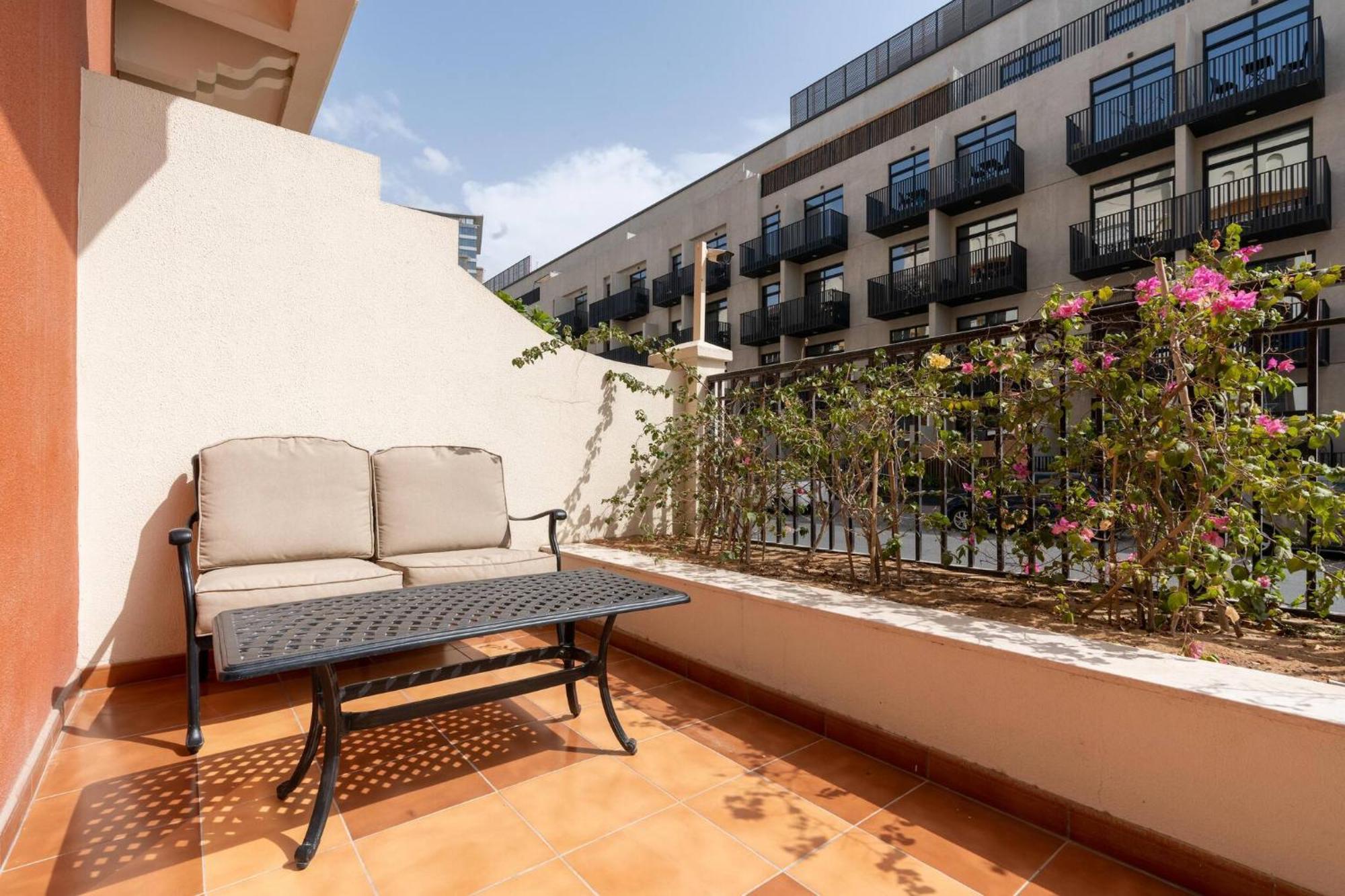 Apartment Boulevard - Spacious Fully Equipped Luxury Residences - - Jvc *