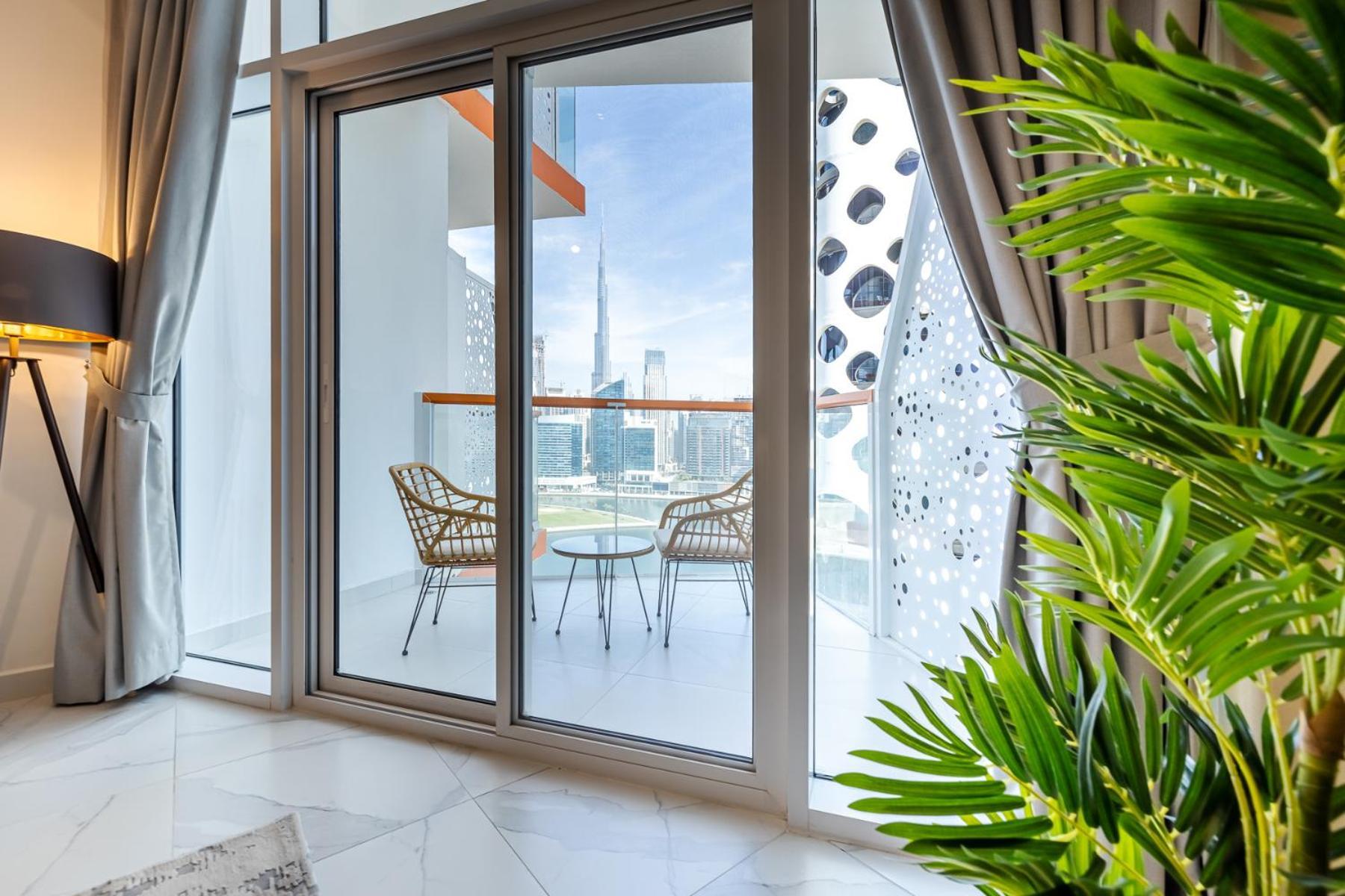 Unlock Waters Edge Apartment Dubai